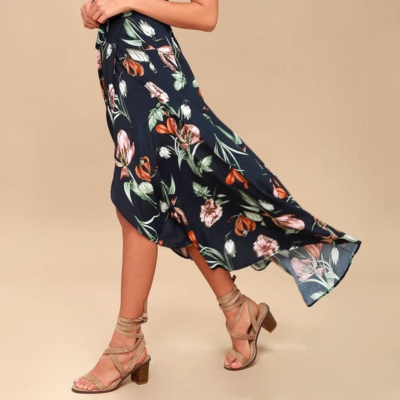 Lulus | Magdalena Navy Blue Floral Print Wrap High-Waist Maxi Skirt | Size S - Picture 2 of 13
